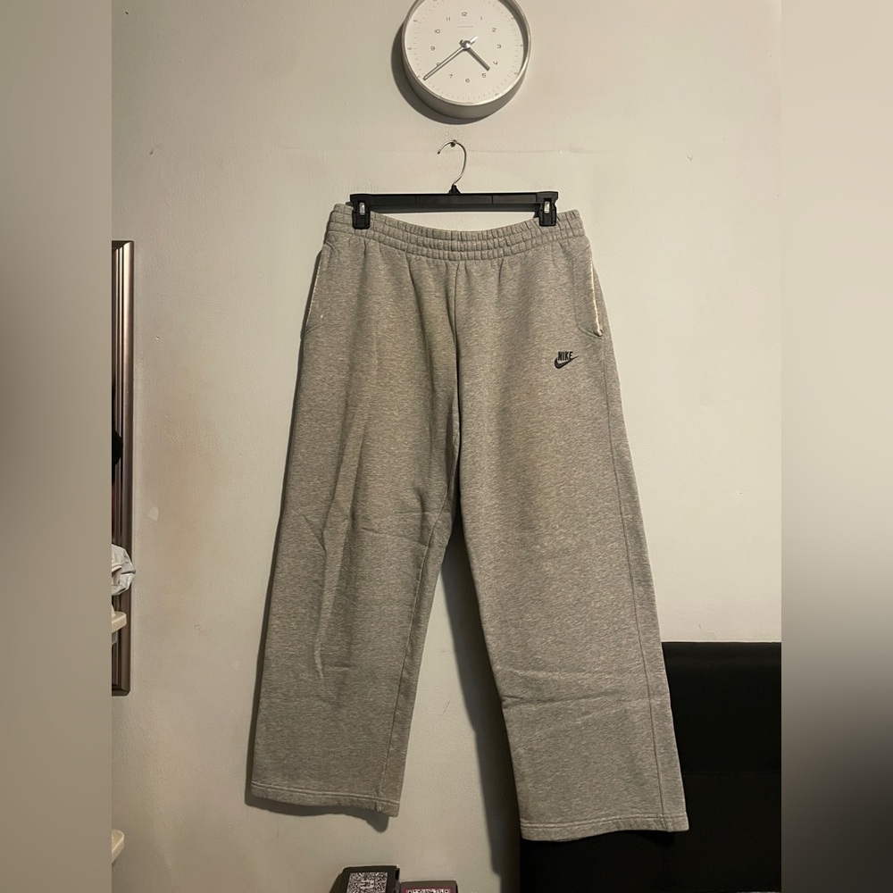Nike Gray Sweatpants Joggers
